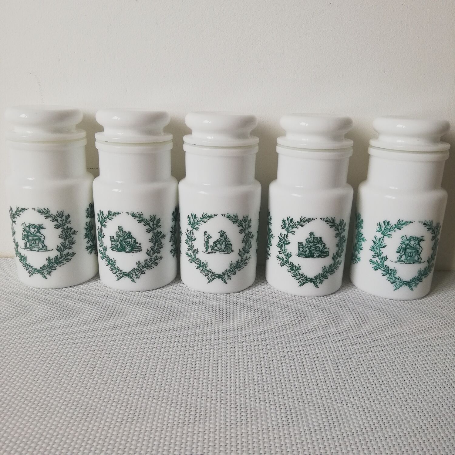 Apothecary pots