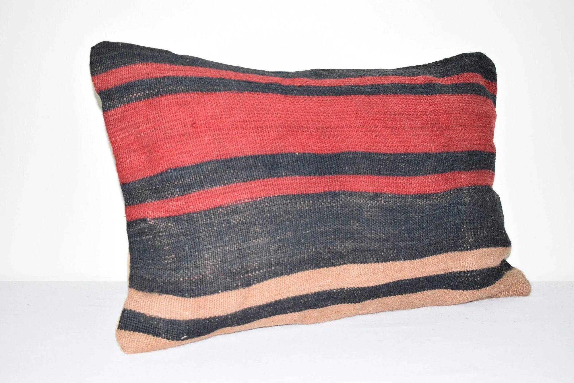 Vintage kilim cushion cover 41x61 cm