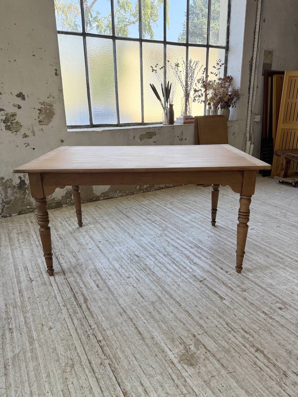 Table de ferme noyer à rallonges 150-250cm