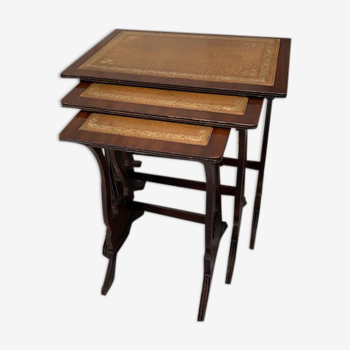 Old trundle tables