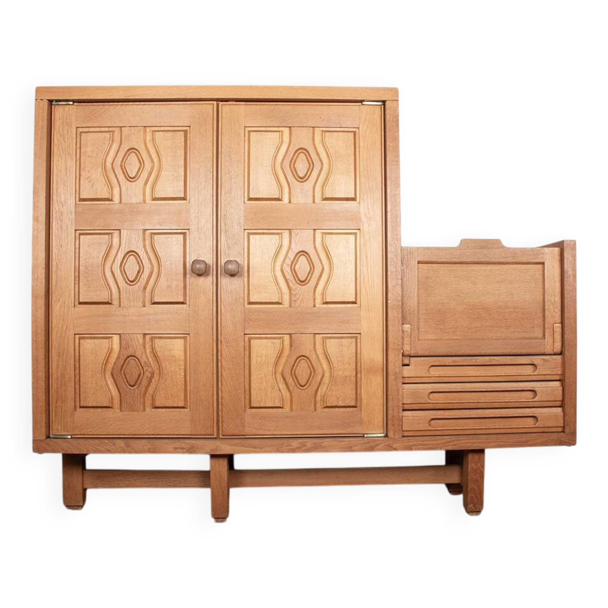 Solid oak buffet and faience, Guillerme and Chambron for your home,
