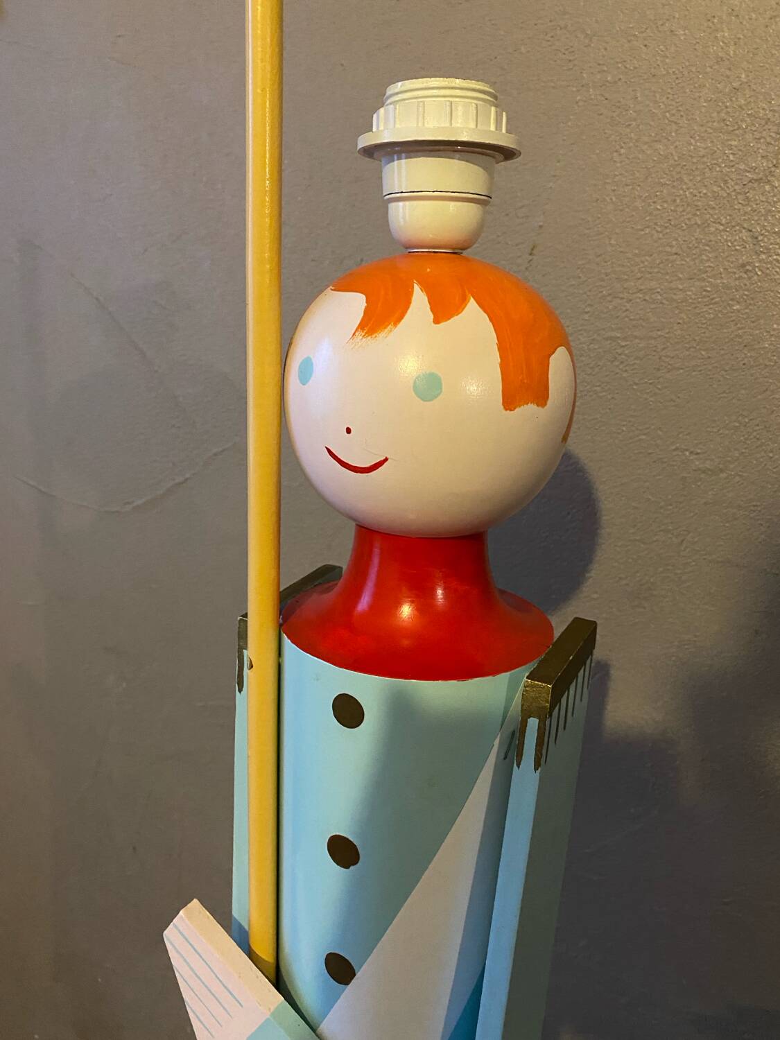 Vintage soldier floor lamp Suzanne bonnichon