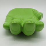 empty hand carving cermal pocket