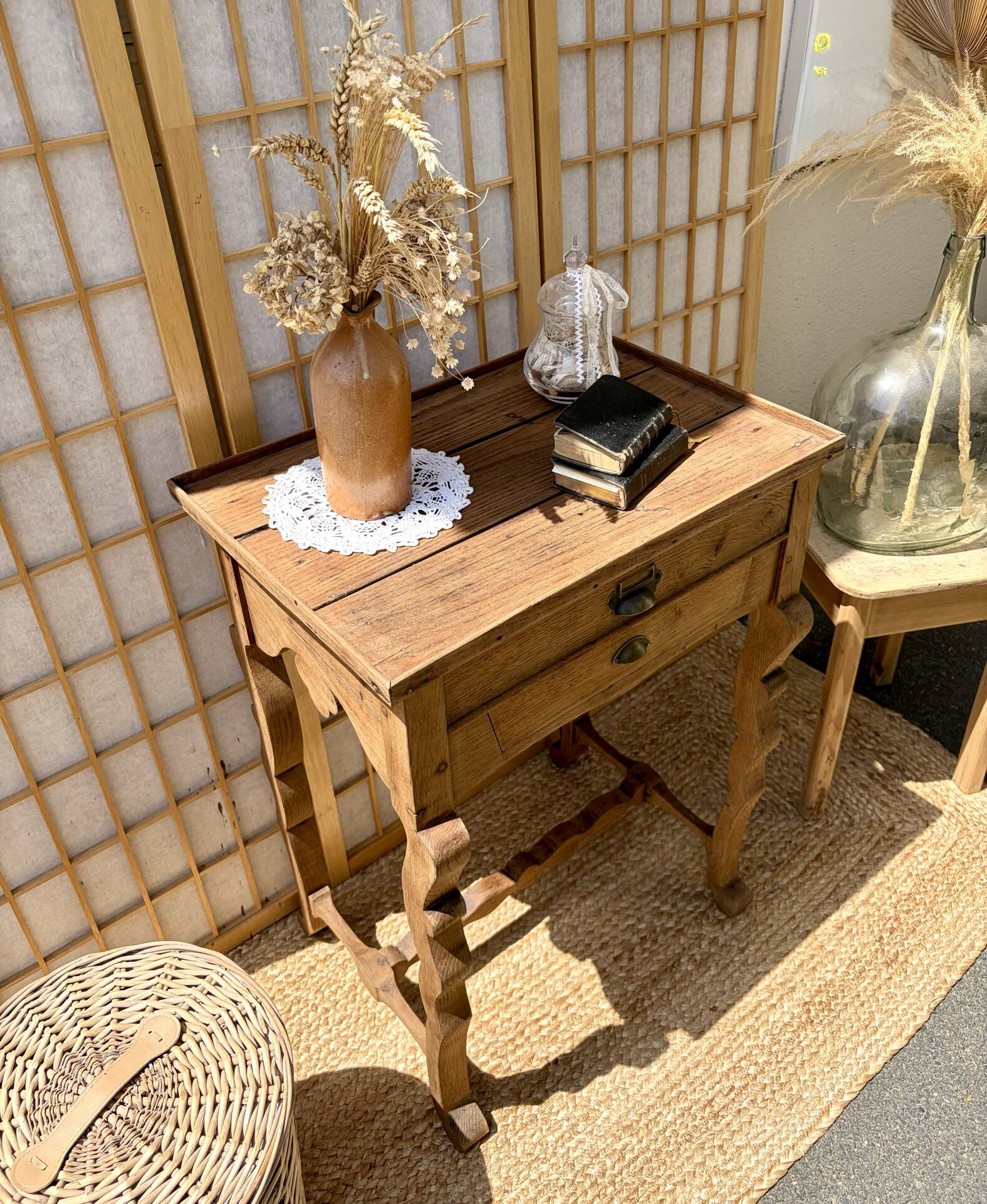 Travailleuse en bois