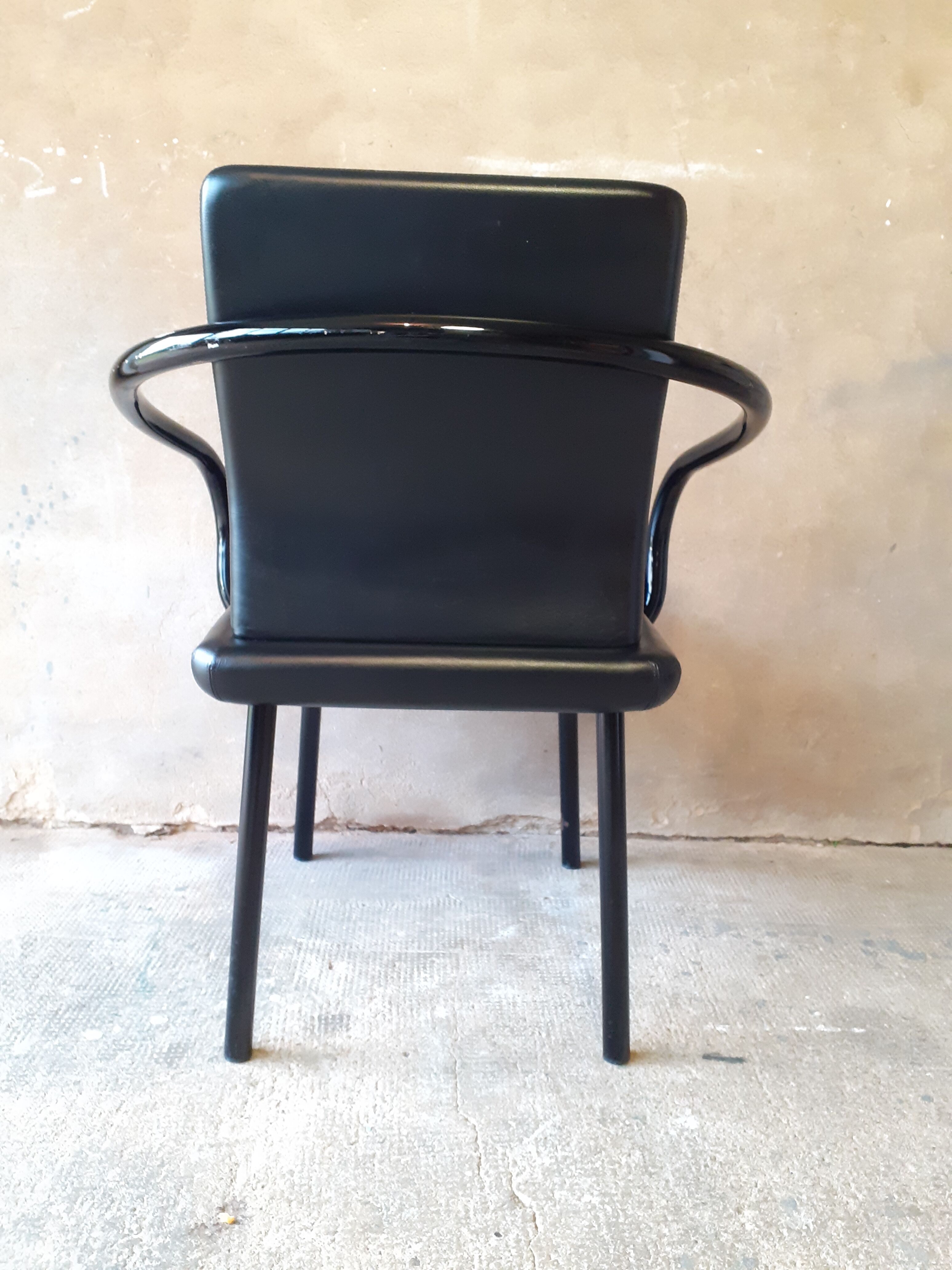 Mandarin leather armchair, Ettore Sottsass design for Knoll