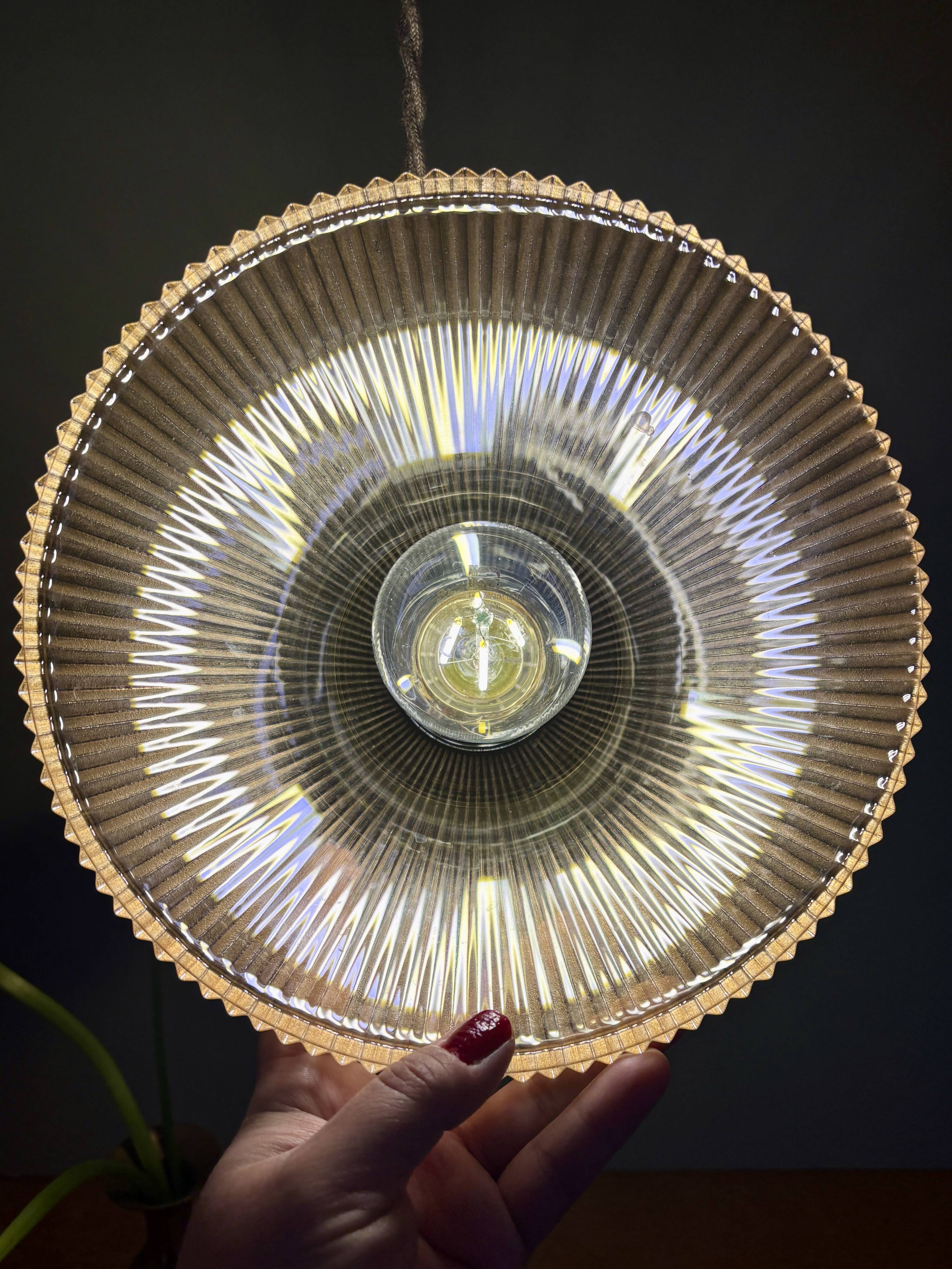 Amber glass lampshade pendant light