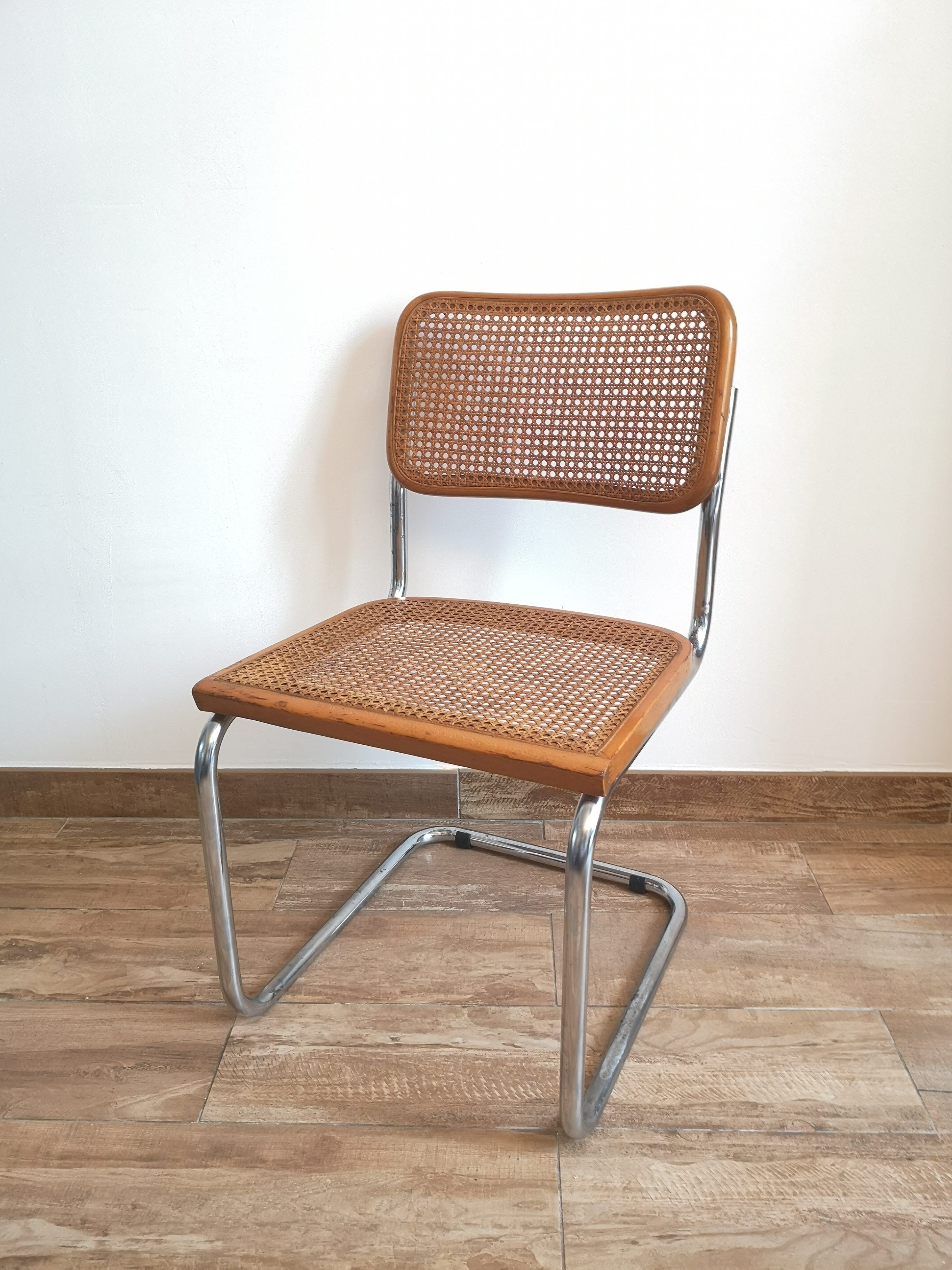 Cesca Chair B32