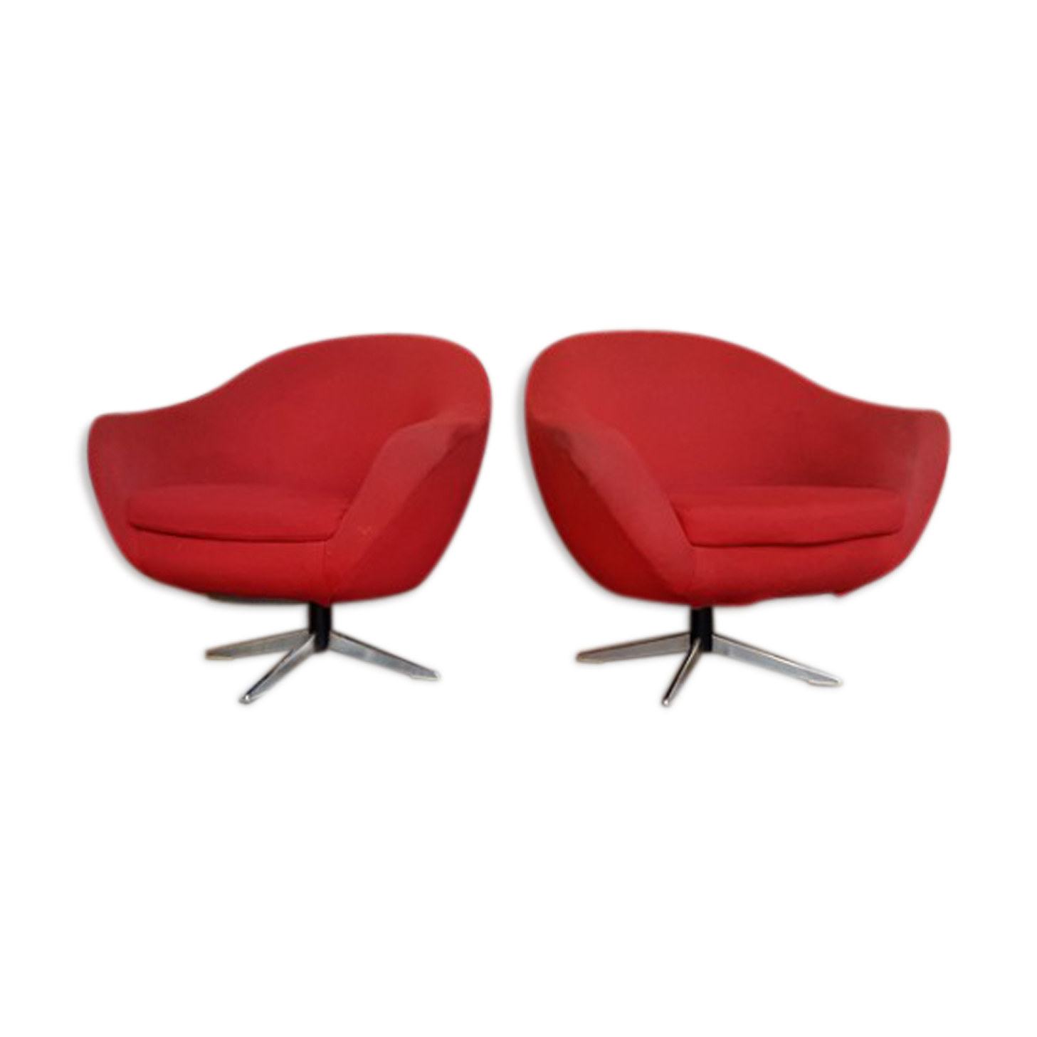 Paire de fauteuils coquilles