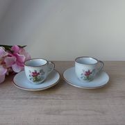 Set of two flowered stoneware cups with saucer from the 1980s.