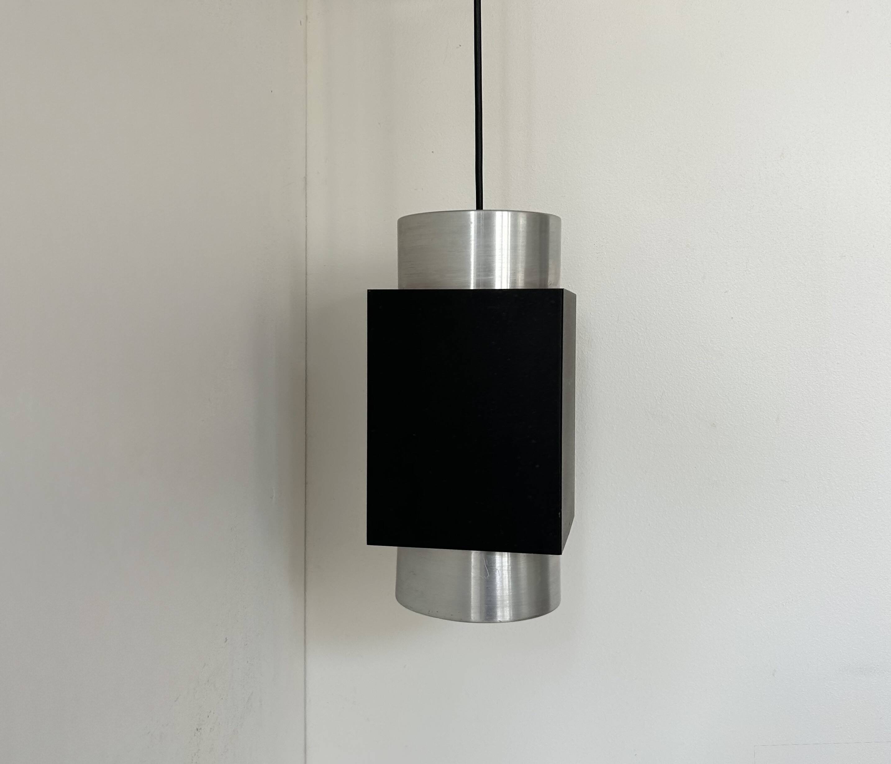Suspension vintage, chrome et métal noir, Scandinavie, 1970