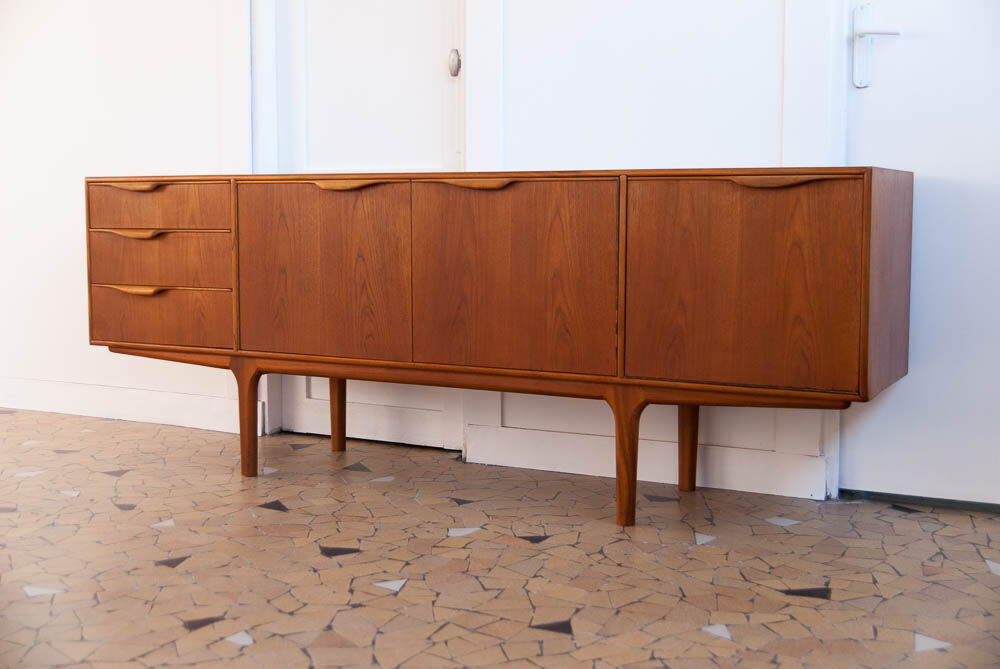 McIntosh Dunvegan sideboard 201cm