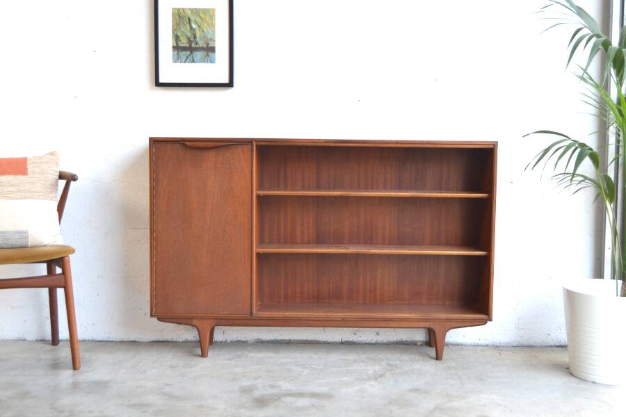 Library by McIntosh * 136 cm