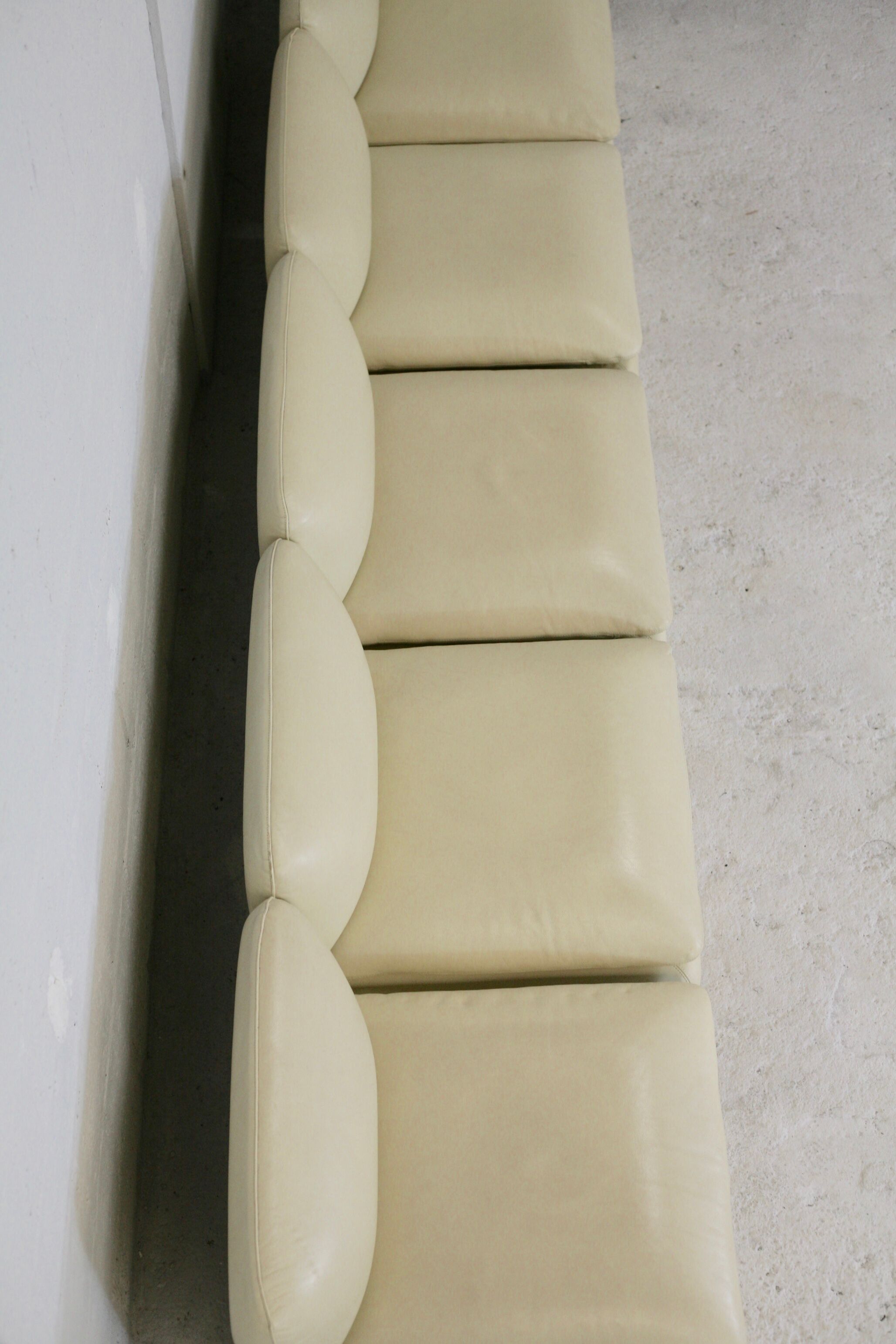 Set of 5 leather armchairs, France 80