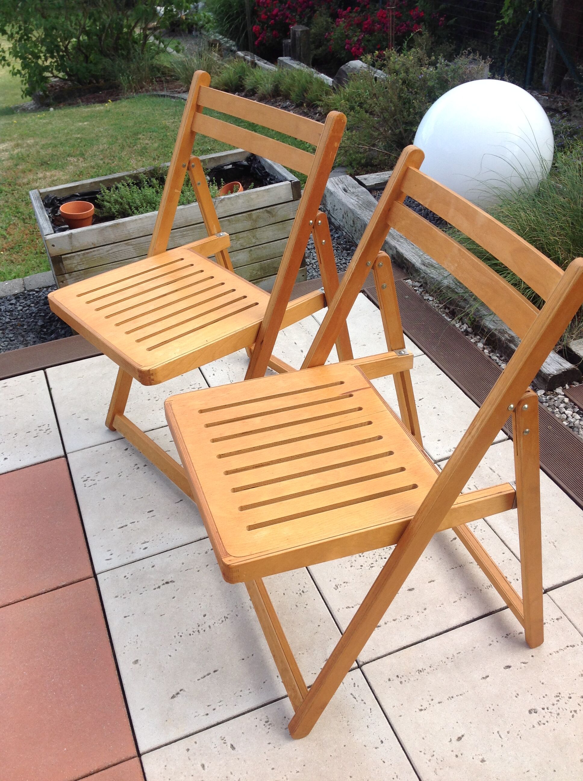Pair of folding chairs Scandinavian style 60/70