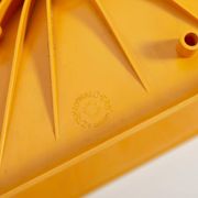 Tabouret fleurs jaune moutarde milieu du siècle, Pologne, années 1970