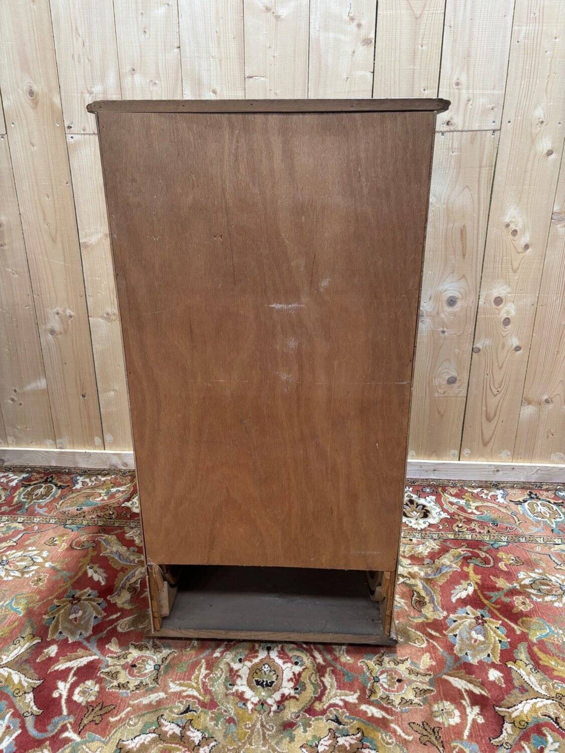 1950s curtain cabinet - Functionalist design in oak