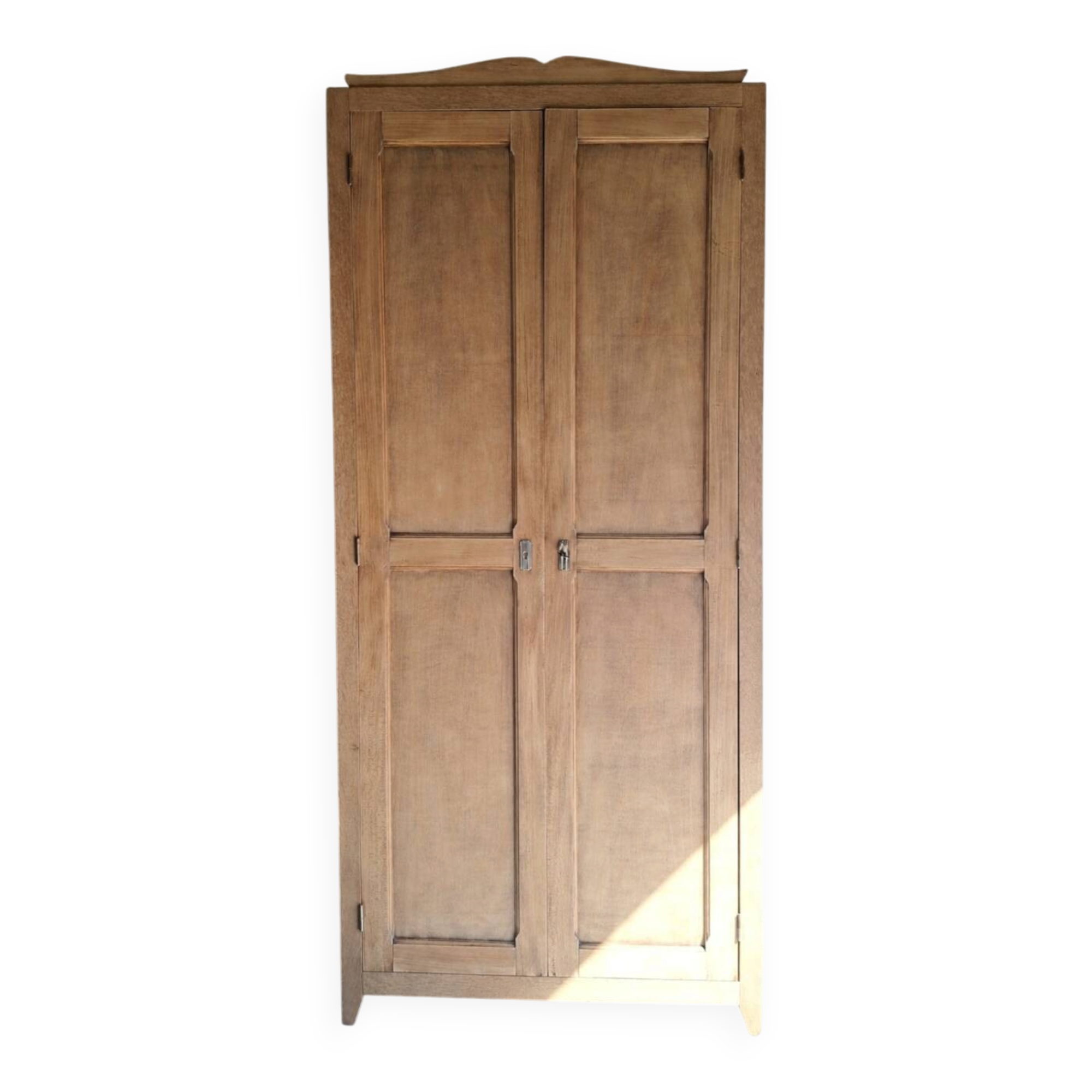 Parisian wardrobe in solid beech wood