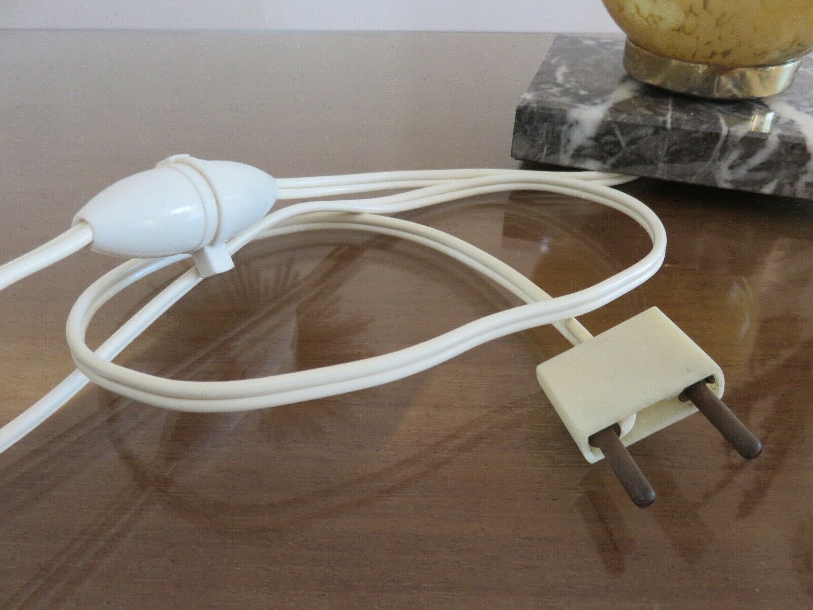 Glass lamp Clichy yellow and marble years 30/40