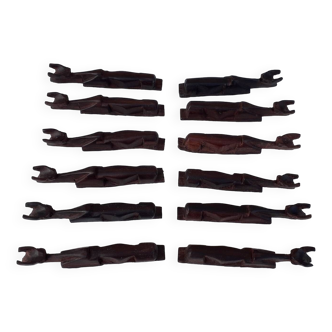 12 porte-couteaux en bois