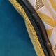 Coussins graphiques passepoil cuir