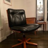 Vintage design office chair - Swivel lobby chair in black leather