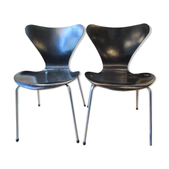 Paire de chaises Arne Jacobsen Série 7, première édition