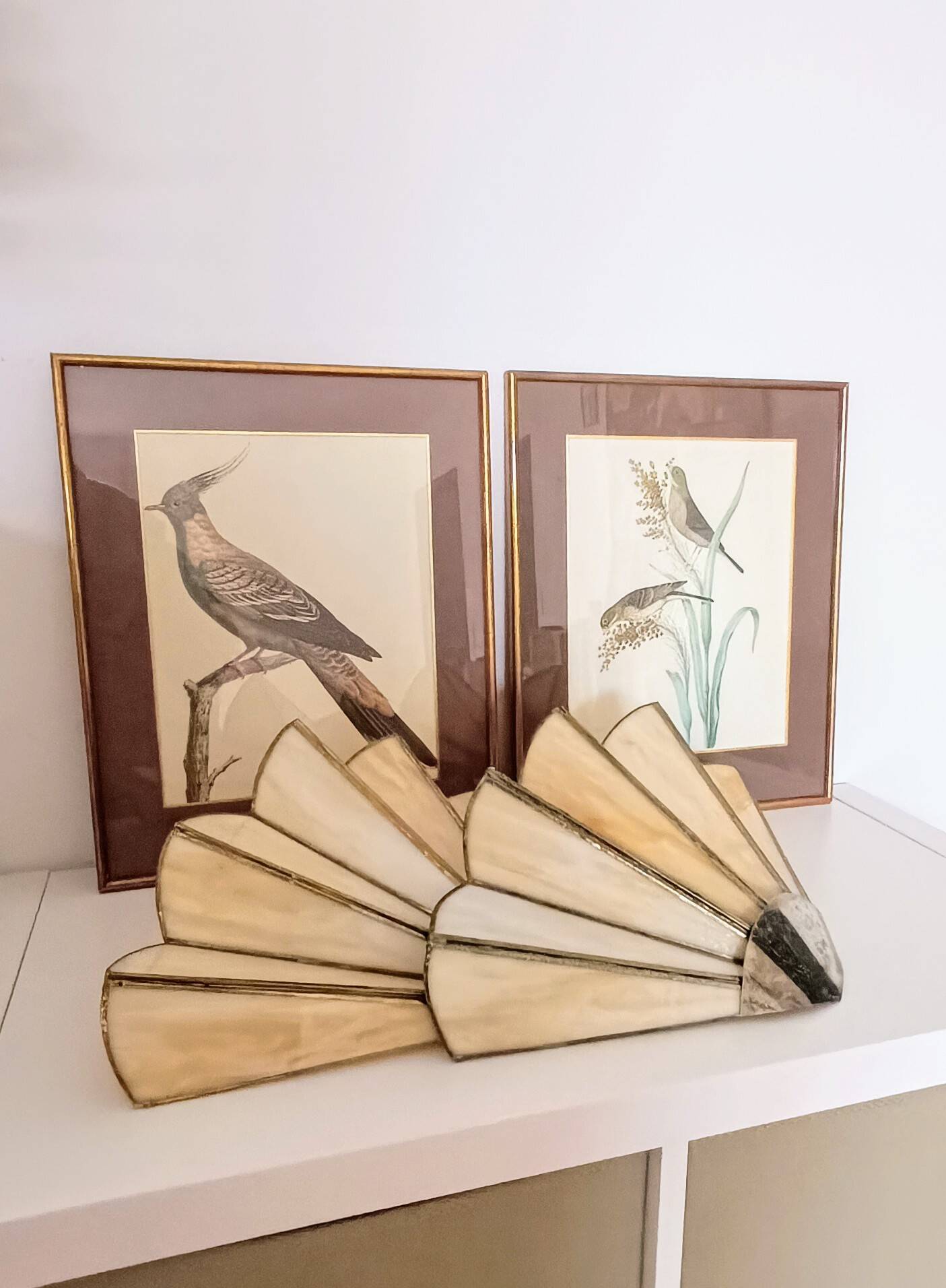Lot de 2 appliques murales vintage coquillage ou éventail en pâtes de verre et métal doré vieilli