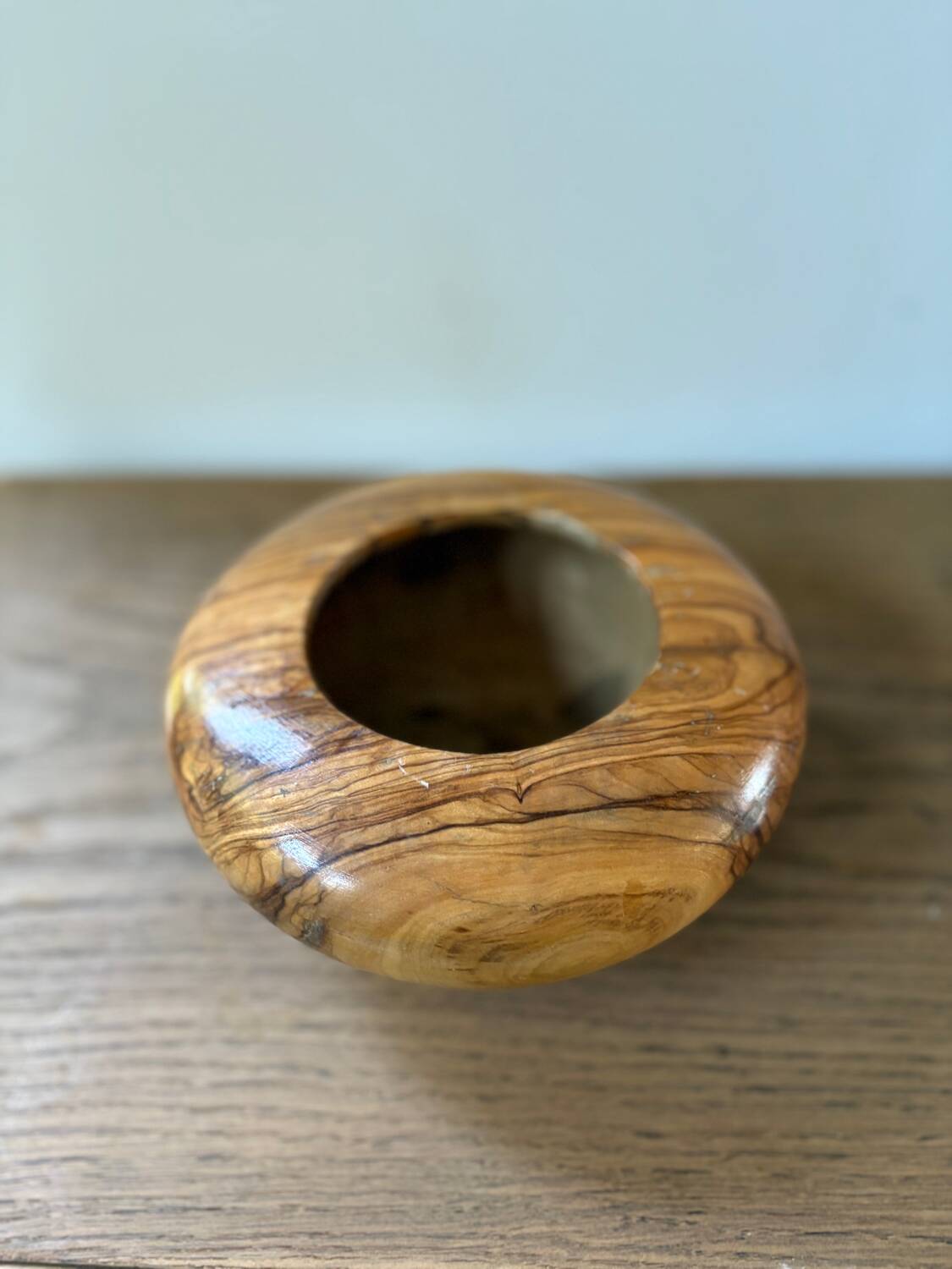 Vintage walnut wood empty pocket cup