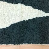 Handmade Moroccan rug high quality 3x2 m