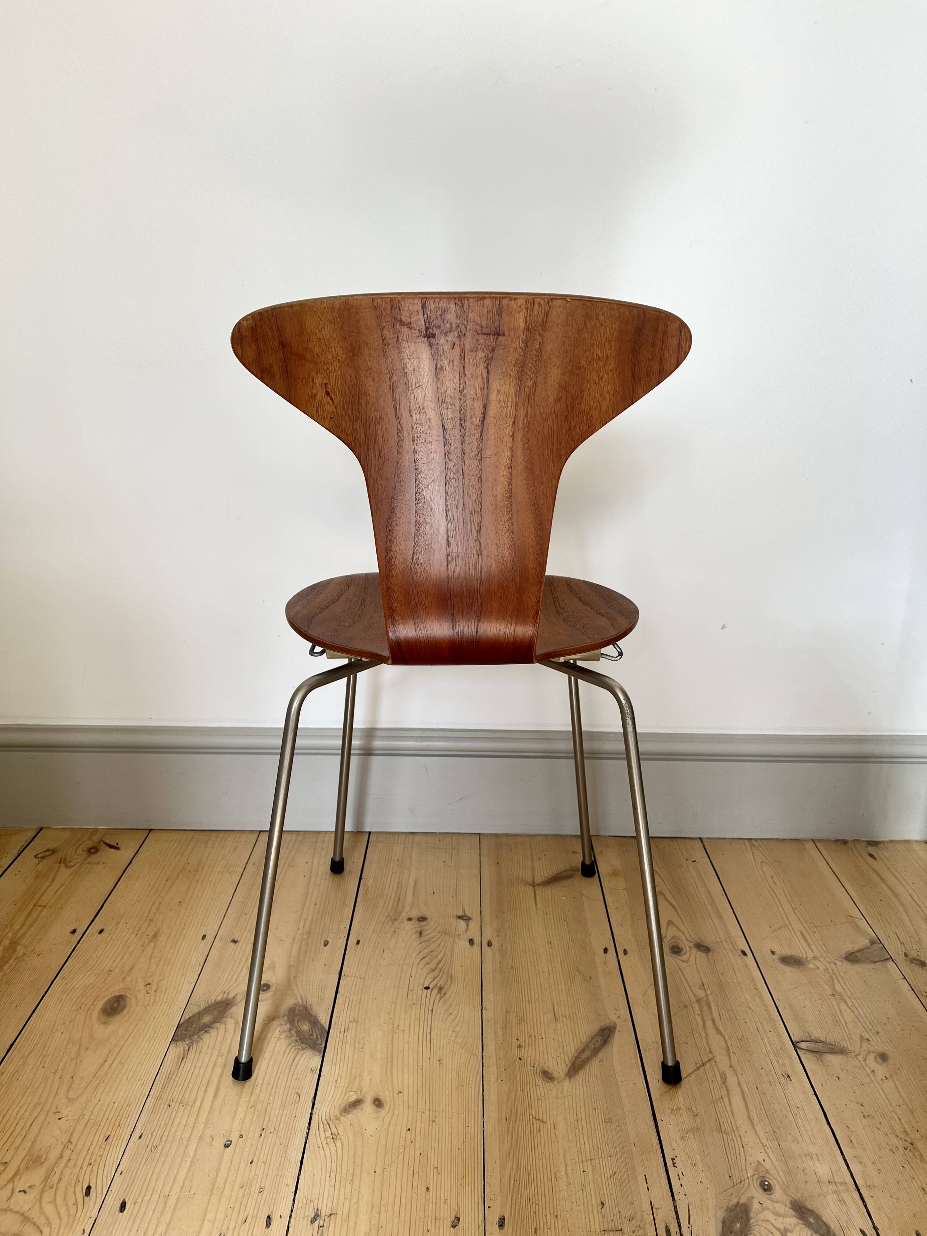 Original danois des années 1960 Arne Jacobsen 3105 / Munkegaard / Mosquito Chair