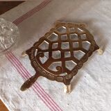 Brass turtle flat bottom