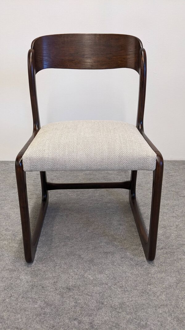 Série de 4 chaises traineau Baumann, France vers 1970