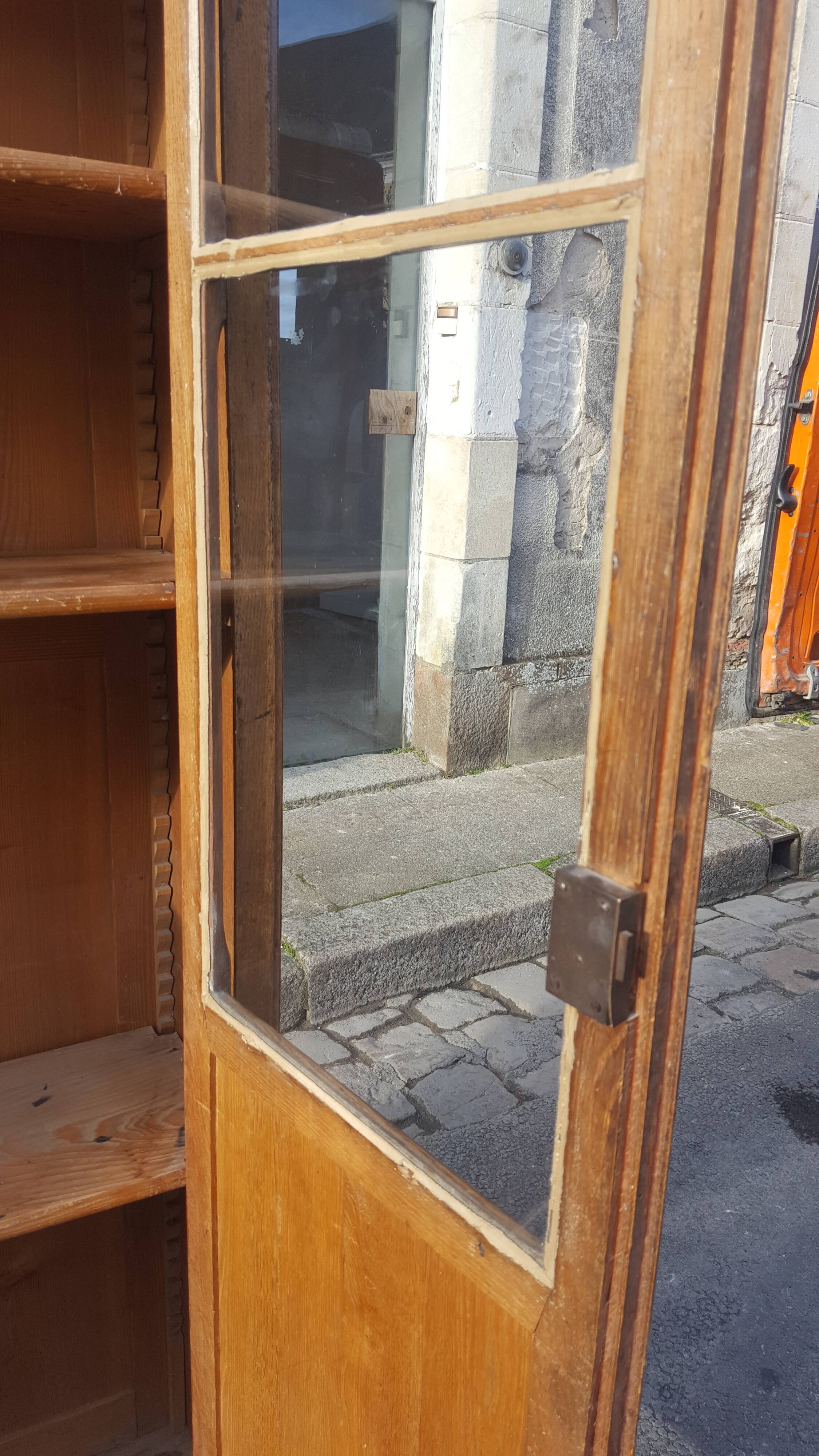 delagrave school furniture showcase library