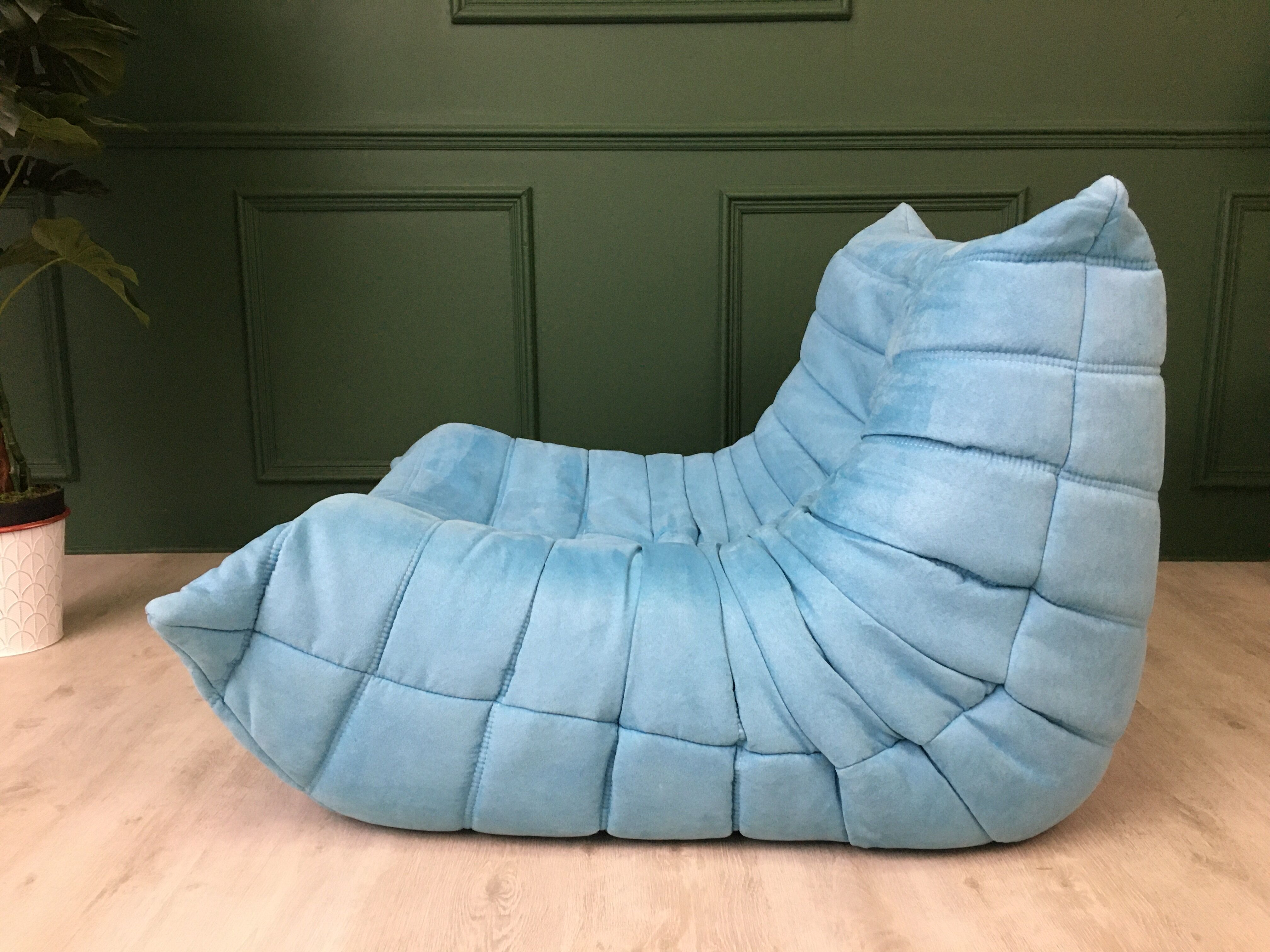 Togo armchair by Michel Ducaroy for Ligne Roset