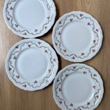 Set of 4 flat porcelain plates