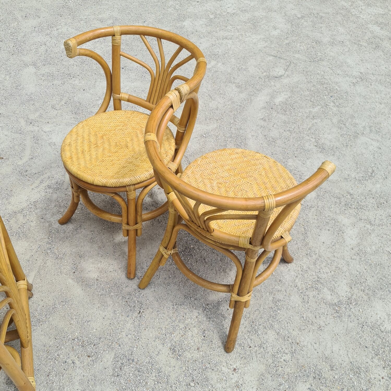 Table and chairs bistrot head to head rattan bamboo 1970