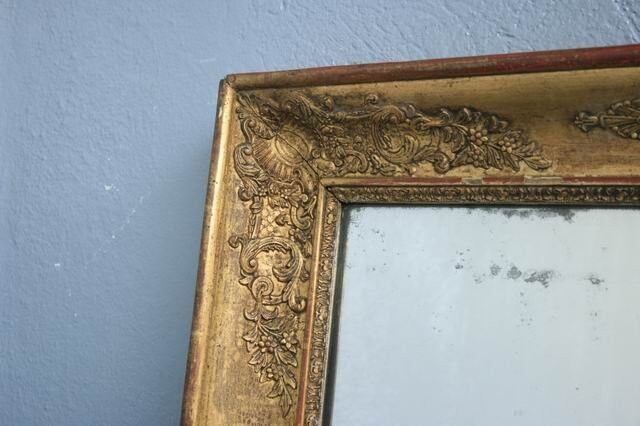 Mirror restoration in Golden stucco