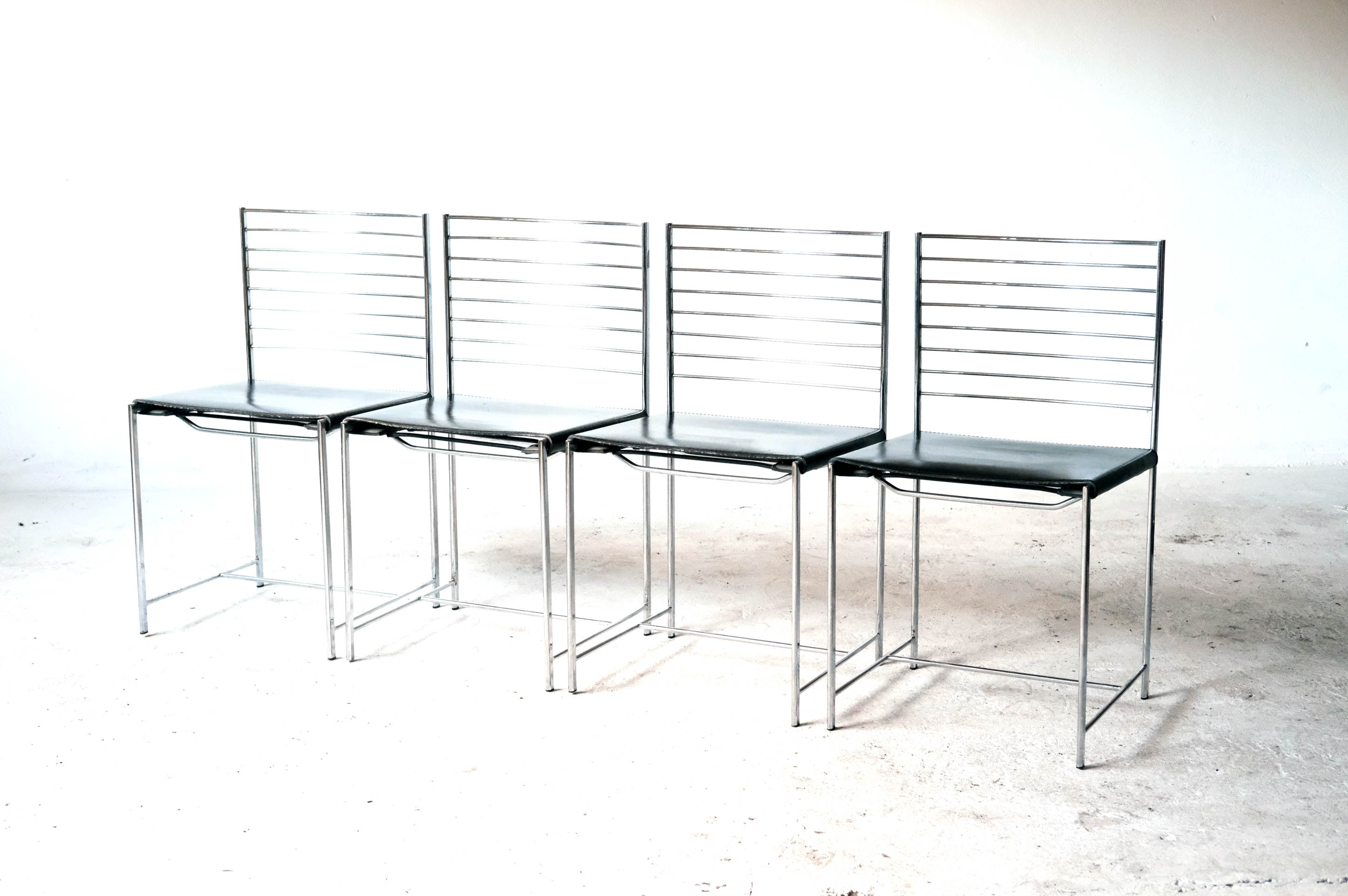 Set of 4 chrome and leather chairs by Cidue, Italy 1970's