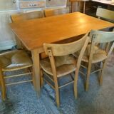 Spindle leg table, fir and beech