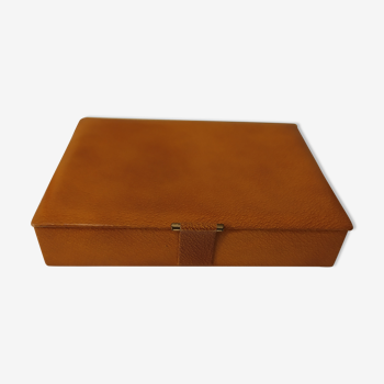 Antique leather box the tanner