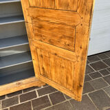 Parisian wardrobe/hosiery