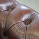 Fauteuil chesterfield anglais classique en cuir de vachette