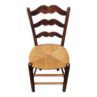 Chaise rustique en bois et paille