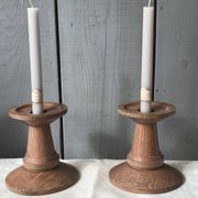 Paire de bougeoirs en bois, années 1950