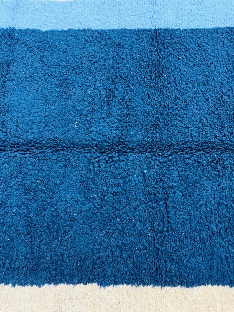 Handmade Beni Ouraine rug, size 200 x 300 cm