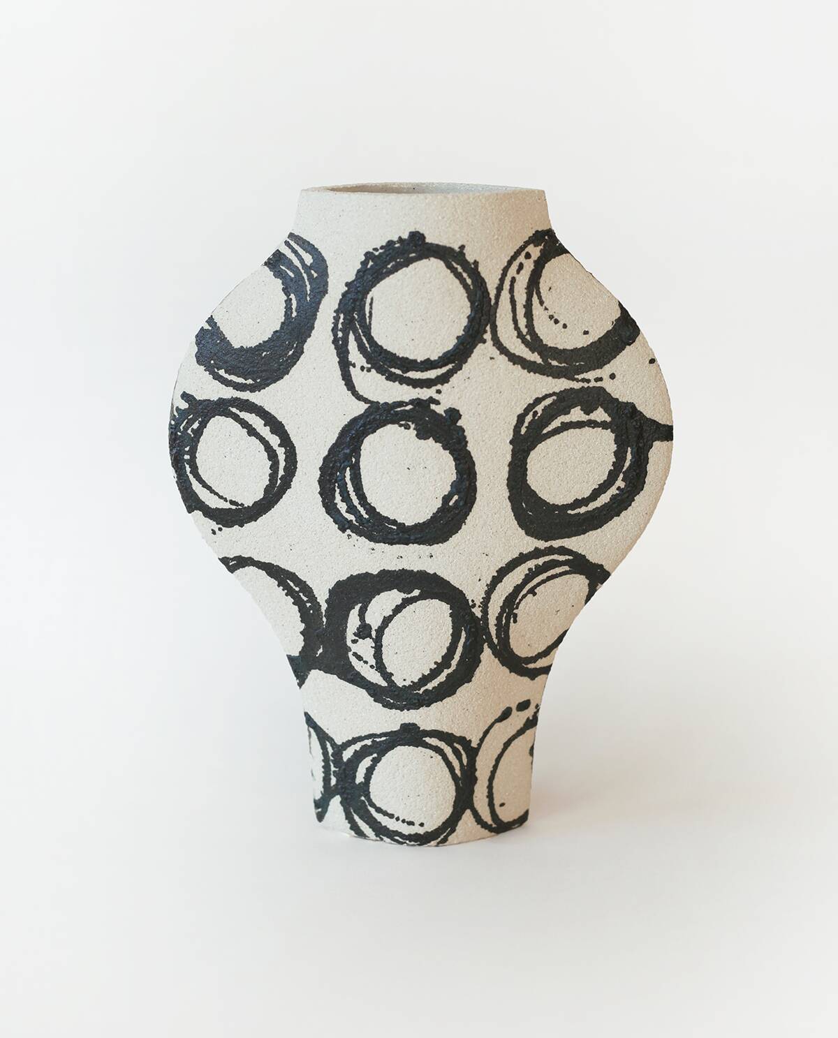 Ceramic Vase 'Dripping Rounds'