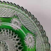 Saladier en cristal vert, première partie du XX ème siècle
