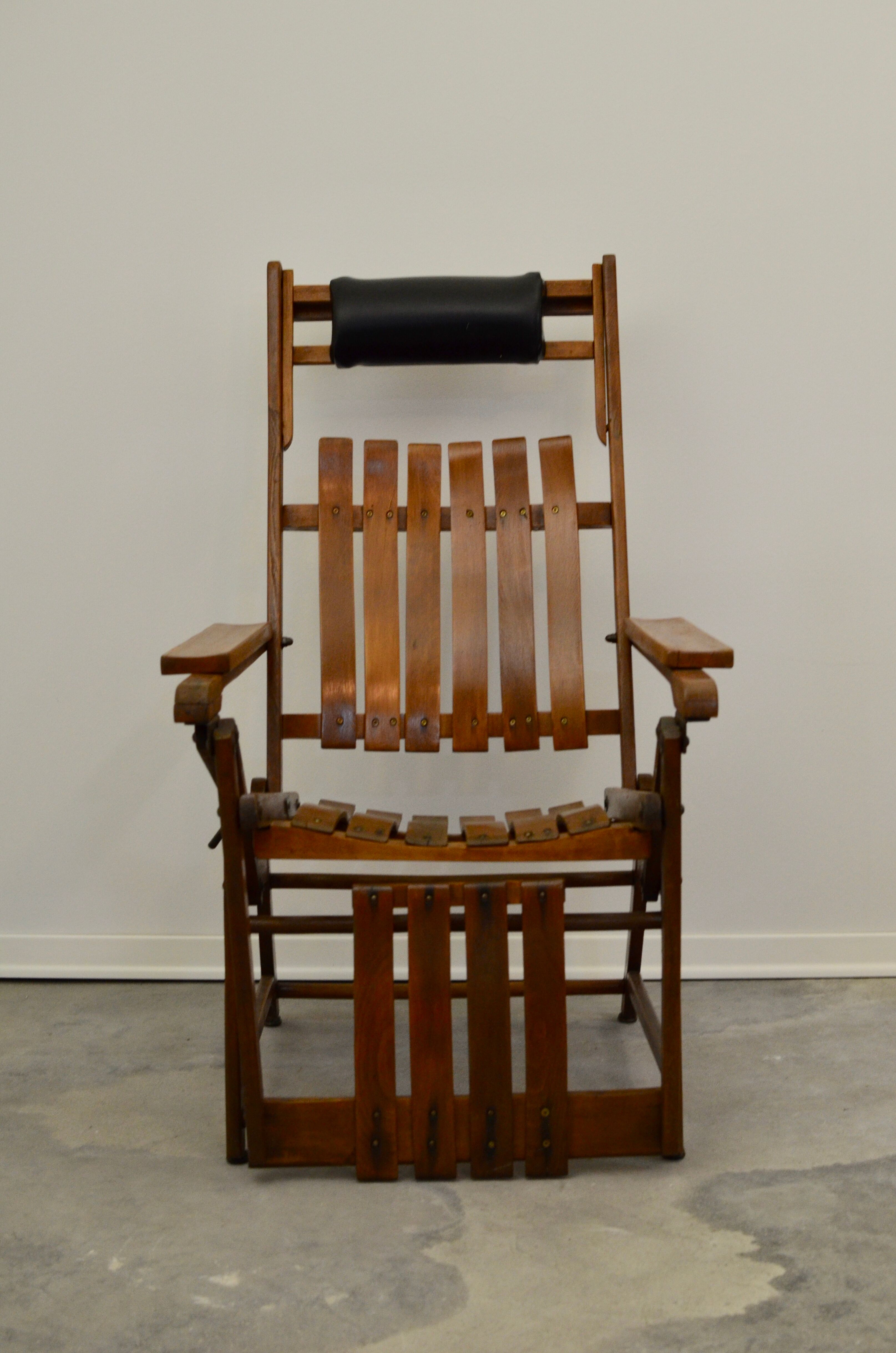 Fauteuil Thonet "modèle "siesta medizinal" avec système Luckhardt
