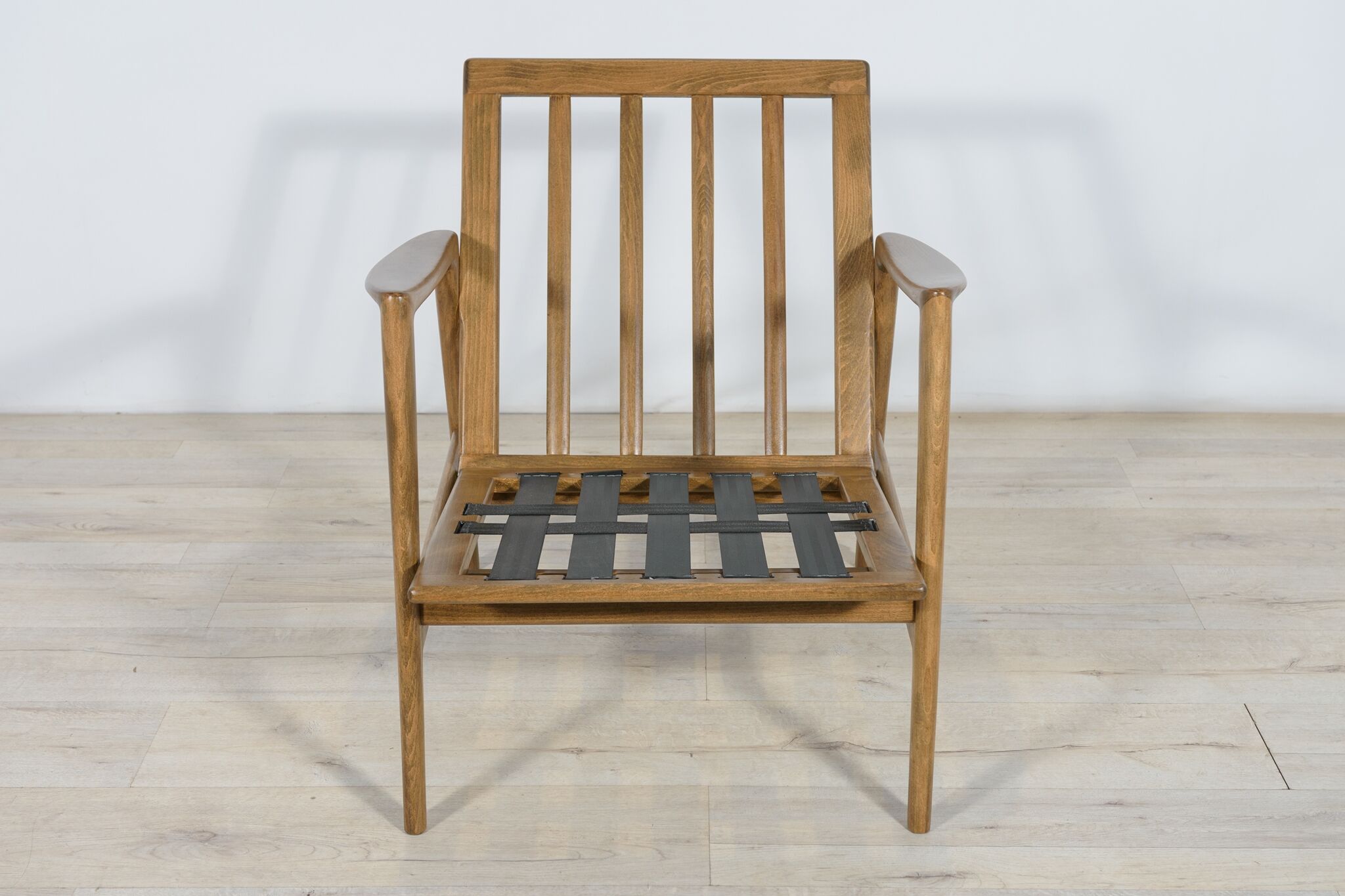 300-139 Armchairs from Swarzędzka, 1960s, Set of 2