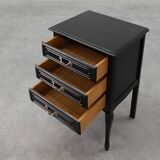 Commode de style Louis XV en chêne laqué noir, France, années 1950